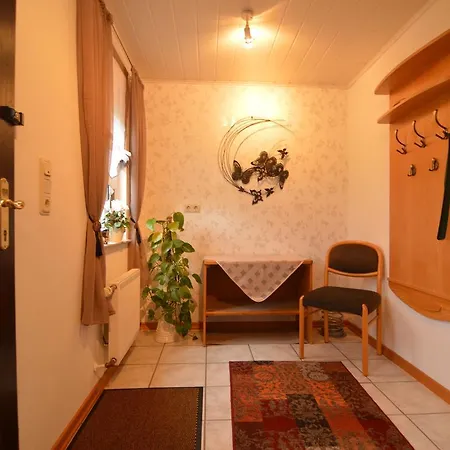 Spacious In With Garden * Deudesfeld